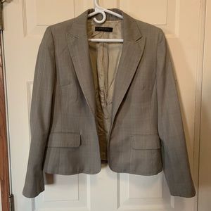 Women’s Suit